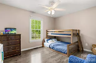 8919 W Meadow Ridge Rd, Fort Mill, SC 29707 - Photo 17