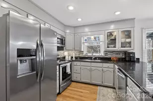 885 Beverly Cir NE, Lenoir, NC 28645 - Photo 9