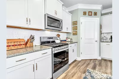 515 Fox Cove Road, Hendersonville, NC 28792 - Photo 19