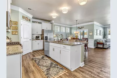 515 Fox Cove Road, Hendersonville, NC 28792 - Photo 15