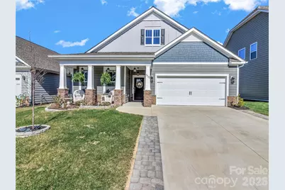 515 Fox Cove Road, Hendersonville, NC 28792 - Photo 1