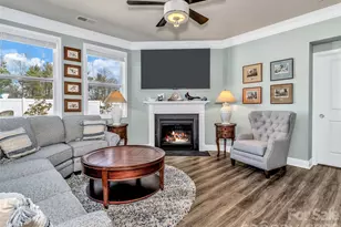 515 Fox Cove Rd, Hendersonville, NC 28792 - Photo 23