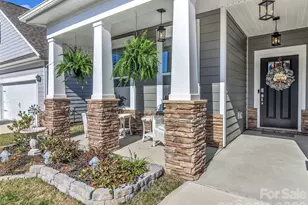 515 Fox Cove Rd, Hendersonville, NC 28792 - Photo 7