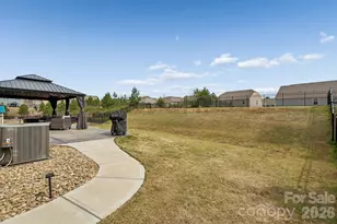 177 Falls Cove Dr, Troutman, NC 28166 - Photo 35