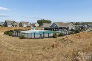 177 Falls Cove Dr, Troutman, NC 28166 - Photo 37