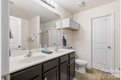 2438 Dewey Creek Lane, Charlotte, NC 28216 - Photo 15