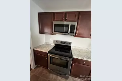 720 Pine Street, Lincolnton, NC 28092 - Photo 3