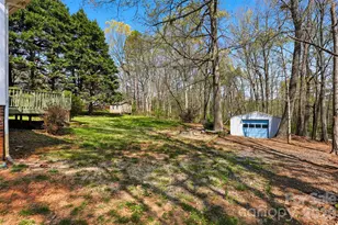 106 Chinaberry Ct, Gastonia, NC 28052 - Photo 25