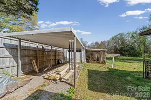 402 Edgemont St, Albemarle, NC 28001 - Photo 23