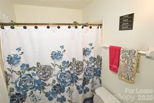 1635 Van Dyke Dr, Charlotte, NC 28213 - Photo 13