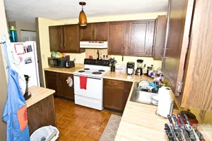 1635 Van Dyke Dr, Charlotte, NC 28213 - Photo 11