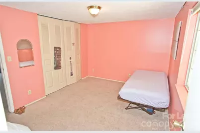 1635 Van Dyke Drive, Charlotte, NC 28213 - Photo 15