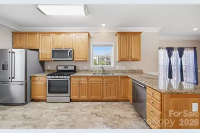 2410 27th Avenue Circle NE, Hickory, NC 28601 - Photo 19