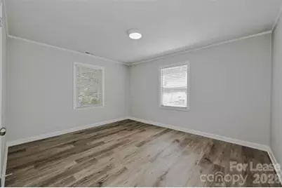 2649 Roslyn Avenue, Charlotte, NC 28208 - Photo 7