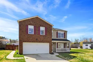 9610 Duxford Ln, Charlotte, NC 28269 - Photo 3