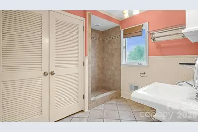 7221 Delta Lake Drive, Charlotte, NC 28215 - Photo 21