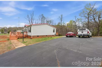 2862 Eagle Point Drive, Trinity, NC 27370 - Photo 29