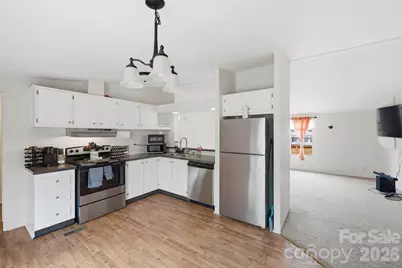 2862 Eagle Point Drive, Trinity, NC 27370 - Photo 11