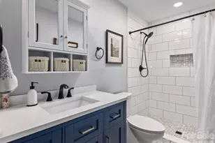 521 Crowfields Ln, Asheville, NC 28803 - Photo 15