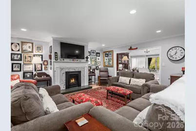 521 Crowfields Lane, Asheville, NC 28803 - Photo 3