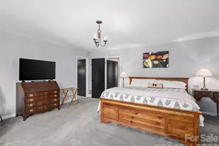 521 Crowfields Ln, Asheville, NC 28803 - Photo 19