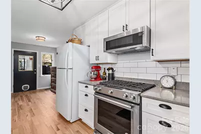 521 Crowfields Lane, Asheville, NC 28803 - Photo 9