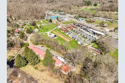 179 Lewis Lane, Maggie Valley, NC 28751 - Photo 3