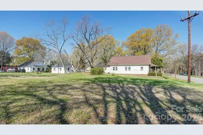 224 W Mills Avenue, Mooresville, NC 28115 - Photo 23