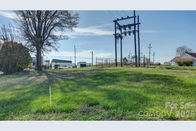 224 W Mills Avenue, Mooresville, NC 28115 - Photo 15