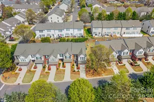 2419 Diplomat Ln, Charlotte, NC 28210 - Photo 33