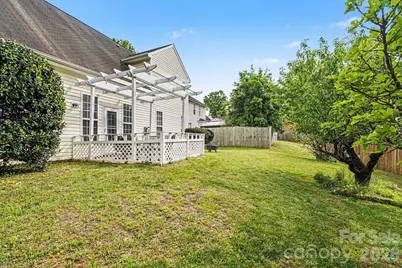 10027 Brawley Lane, Charlotte, NC 28215 - Photo 27