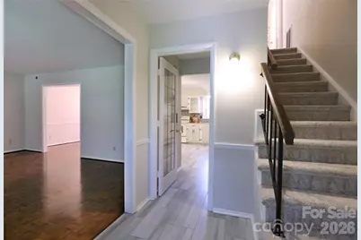 725 Bethune Place, Matthews, NC 28105 - Photo 3