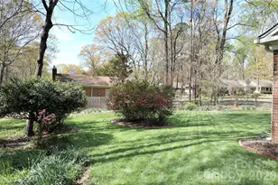725 Bethune Pl, Matthews, NC 28105 - Photo 21
