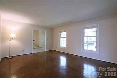 725 Bethune Place, Matthews, NC 28105 - Photo 5