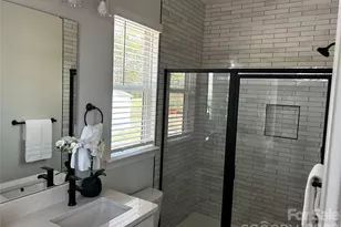 7813 Benning St, Charlotte, NC 28216 - Photo 11