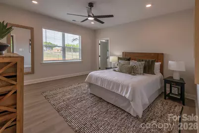 7813 Benning Street, Charlotte, NC 28216 - Photo 17