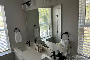 7813 Benning St, Charlotte, NC 28216 - Photo 9