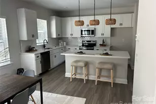 7813 Benning St, Charlotte, NC 28216 - Photo 3