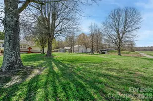 3436 Rome Anthony Rd, Yadkinville, NC 27055 - Photo 11