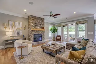 14924 High Bluff Ct, Charlotte, NC 28278 - Photo 9