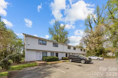 2909 Burgess Drive, Charlotte, NC 28208 - Photo 5