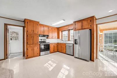 614 W Ridge Avenue, Landis, NC 28088 - Photo 13