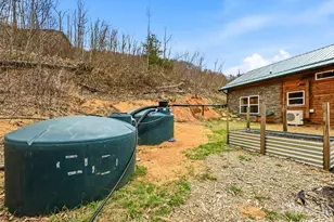 131 white oak Wy, Hot Springs, NC 28743 - Photo 33