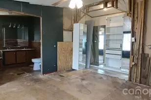 5030 Pine Springs Dr, Bessemer City, NC 28016 - Photo 15