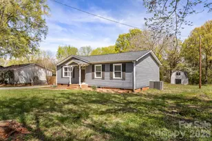 8410 Clear Meadow Ln, Charlotte, NC 28227 - Photo 33