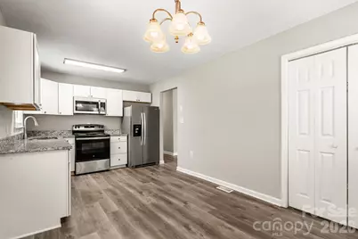 8410 Clear Meadow Lane, Charlotte, NC 28227 - Photo 11