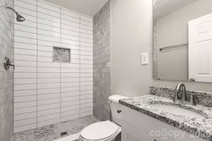 8410 Clear Meadow Ln, Charlotte, NC 28227 - Photo 7