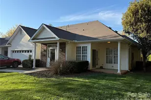 6204 Half Dome Dr, Charlotte, NC 28269 - Photo 3