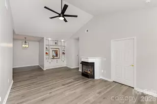 6204 Half Dome Dr, Charlotte, NC 28269 - Photo 7