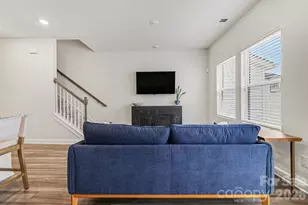 2207 Belterra Dr, Charlotte, NC 28216 - Photo 11